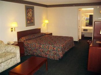 Red Roof Dallas - Motel 2*